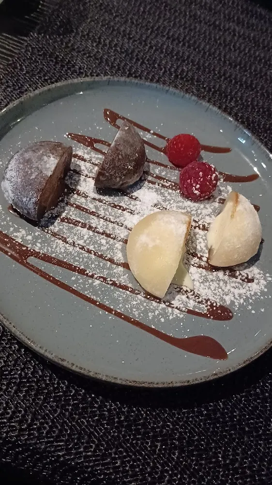 Mochi Glacé À la Vanille Et Au Chocolat